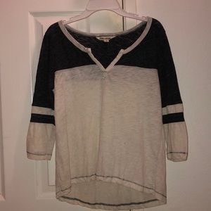 Billabong black & white tee